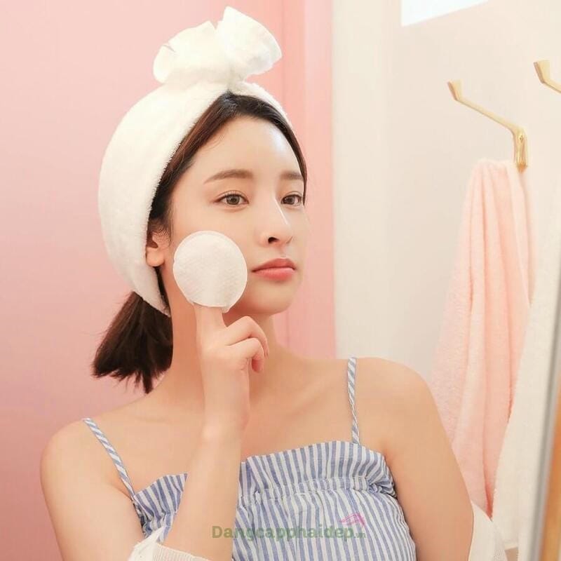 Nền Tảng Vững Chắc - Hiểu Đúng Về Kem Chống Nắng Trong Trang Điểm