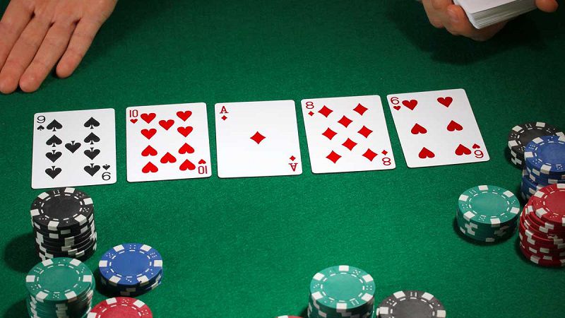 Hướng dẫn tính xác suất trong Poker dành cho người mới